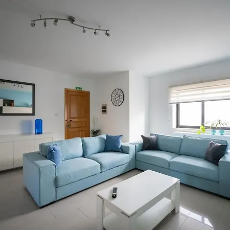 Bellavista Bayview 3 Bedroom *