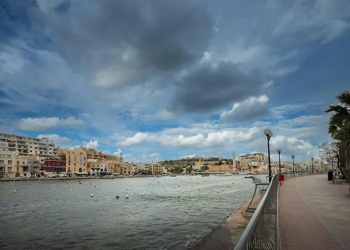 Bellavista Bayview 3 Bedroom *